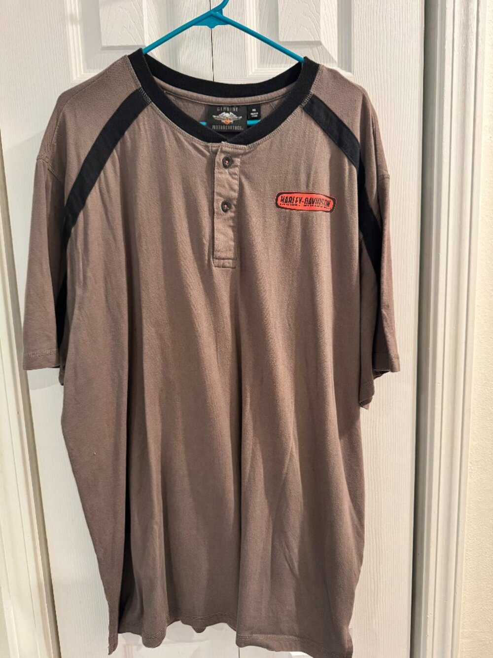Harley-Davidson Genuine MotorClothes Men’s Henley Shirt – Size 2XL
